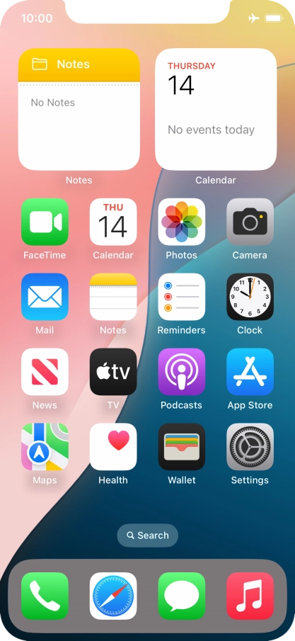 The flight mode icon shows that flight mode is turned on.