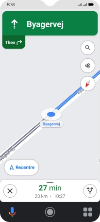 The travel information at the bottom of the screen shows your estimated time of arrival and distance to destination. The travel information at the bottom of the screen shows your estimated time of arrival and distance to destination.