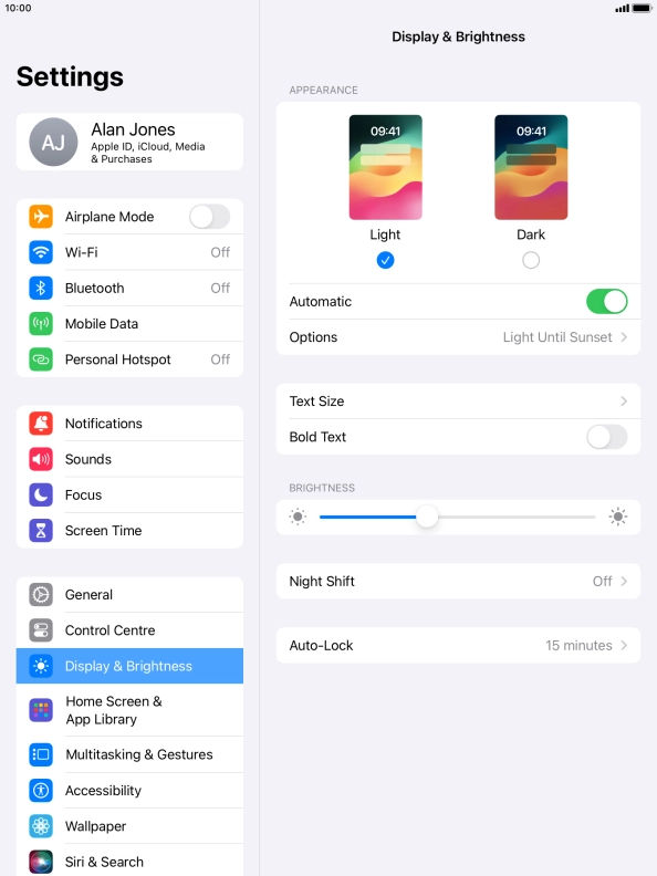 If you turn on the function, press Options and follow the instructions on the screen to select the required period of time for Dark Mode. If you turn on the function, press Options and follow the instructions on the screen to select the required period of time for Dark Mode.