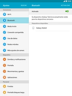 Asegúrate de que el otro dispositivo está encendido y listo para poder establecer conexión por Bluetooth.La tablet busca ahora los dispositivos disponibles y después de unos instantes aparece una lista de los dispositivos Bluetooth que hay al alcance.Pulsa el dispositivo Bluetooth deseado.Sigue las indicaciones de la pantalla para conectar el dispositivo Bluetooth a la tablet.La pantalla muestra ahora el nuevo dispositivo en la lista de los dispositivos vinculados.