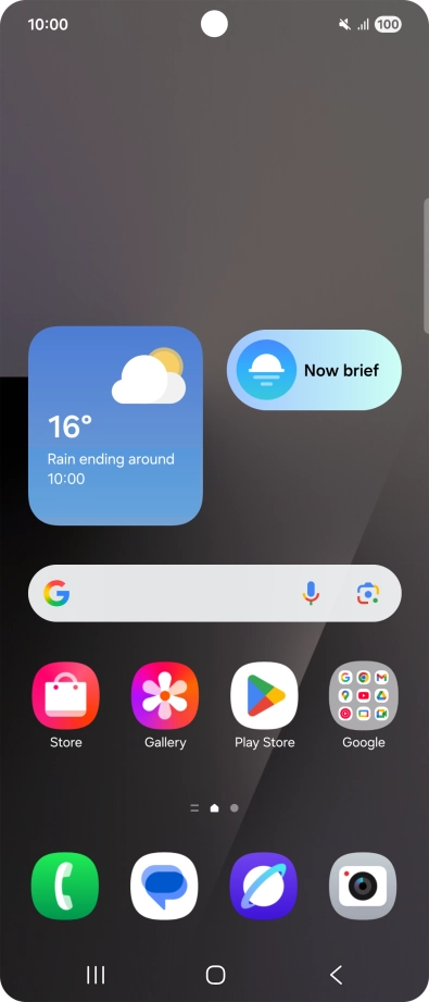 The silent mode icon shows that silent mode is turned on and all phone sounds are turned off.