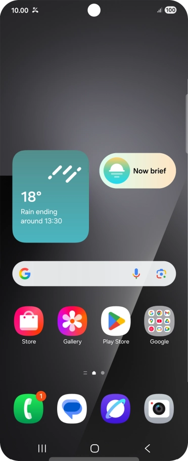 The missed calls icon shows that you have one or more missed calls.
