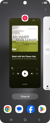 To end one running application, slide your finger upwards on the required application.