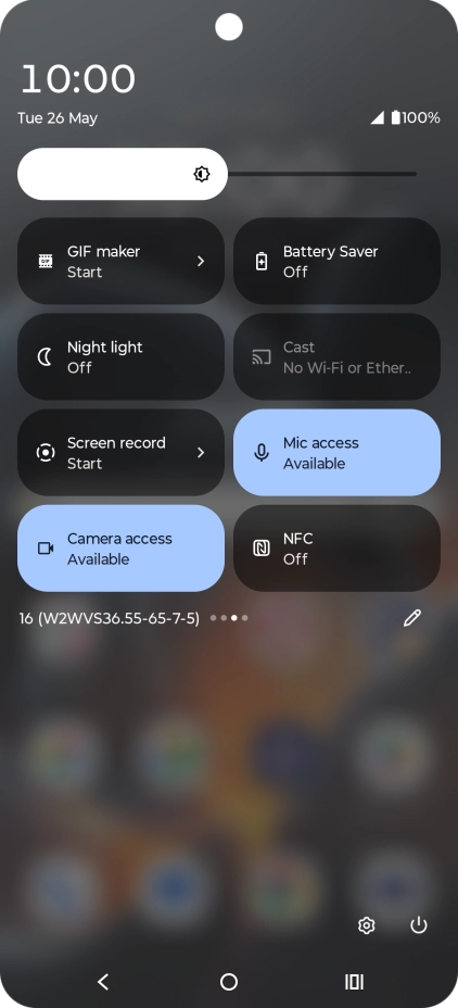 Press the low power mode icon to turn on the function. Press the low power mode icon to turn on the function.