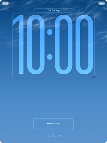 To customise the way the lock screen date is displayed, press the date widget and follow the instructions on the screen to select the required widget display mode.