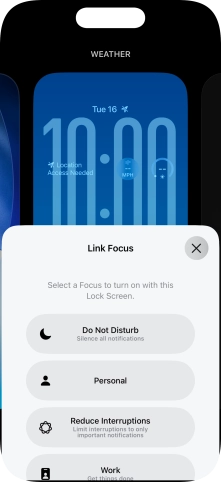 Press the required focus mode.