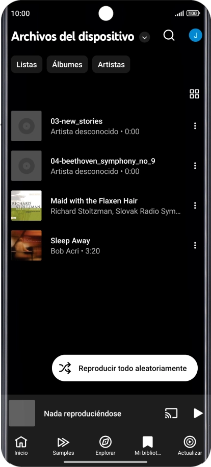 Pulsa el archivo de música deseado. Pulsa el archivo de música deseado.