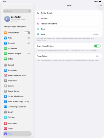 Press the required focus mode.