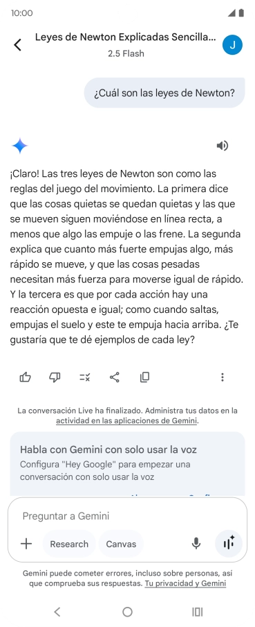 La transcripción de la conversación con Gemini Live aparece ahora en la pantalla. La transcripción de la conversación con Gemini Live aparece ahora en la pantalla.