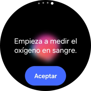 Pulsa Aceptar y espera mientra el smartwatch está midiendo la saturación de oxígeno en sangre.