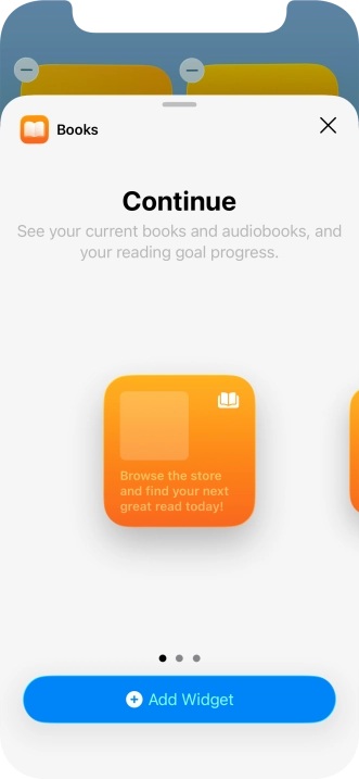 Slide your finger right or left on the screen to select the required widget size.