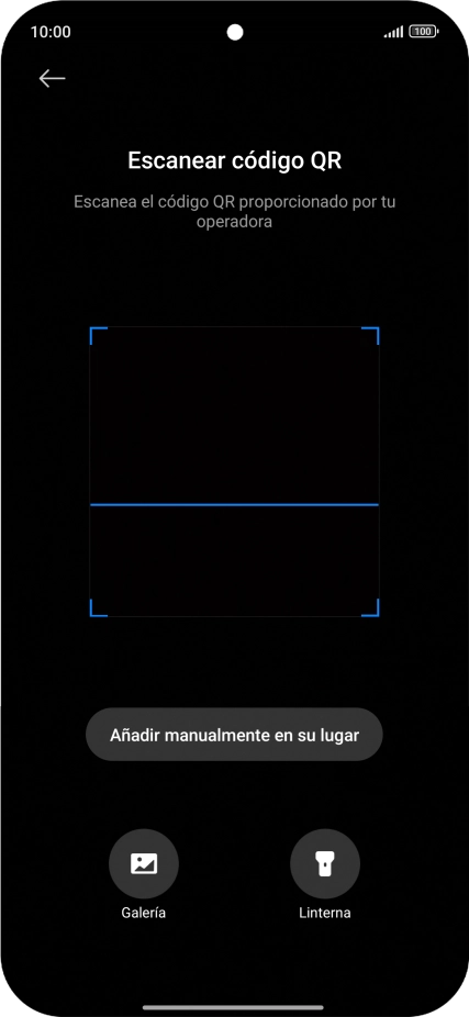Coloca el código QR dentro del marco de la cámara del teléfono para escanearlo.