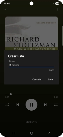 Introduce el nombre deseado de la lista de reproducción y pulsa Crear.