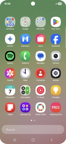 Pulsa Gemini. Si el teléfono lo solicita, sigue las indicaciones de la pantalla para activar la función.