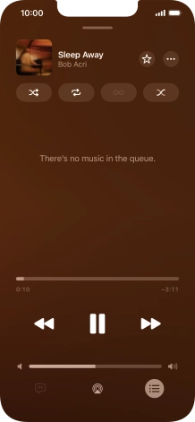 Press the shuffle icon to turn the function on or off.