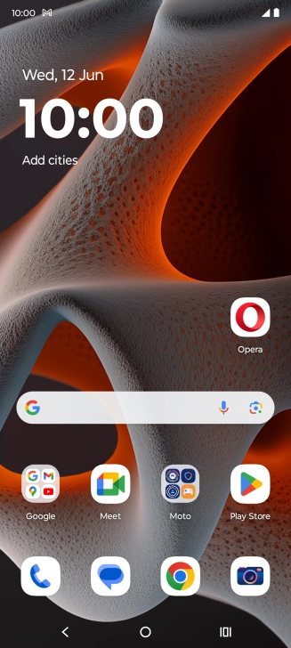 The email message icon shows that you've received a new email message.