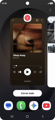 Para cerrar una sola aplicación en ejecución, desliza el dedo hacia arriba sobre la aplicación deseada.