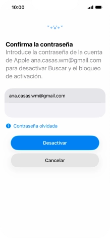 Introduce la contraseña de tu Cuenta de Apple y pulsa Desactivar. Espera unos instantes mientras el teléfono restablece la configuración predeterminada. Sigue las indicaciones de la pantalla para configurar el teléfono y dejarlo listo para su uso.