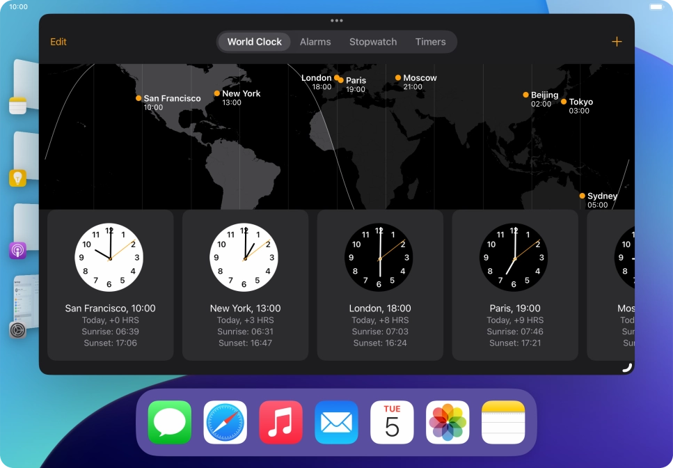 The active application is displayed at the centre of the screen.