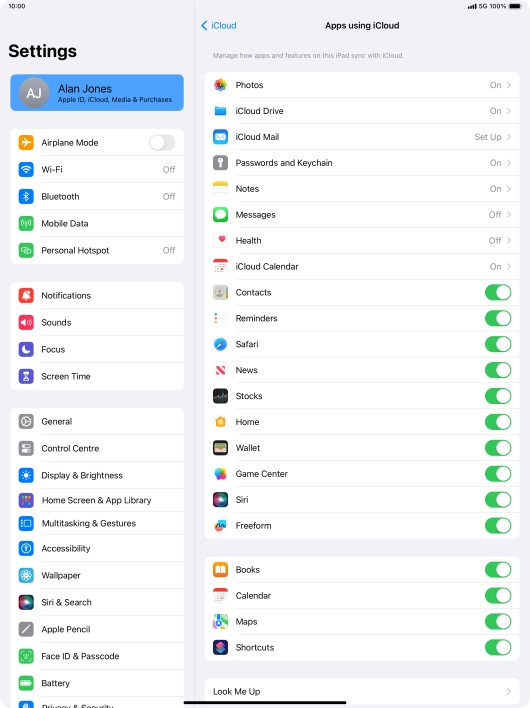 Press the indicators next to the required data types to turn synchronisation of each data type on or off.