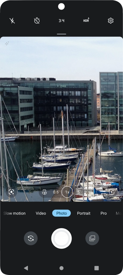 Press the flash icon.