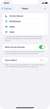 Press the required focus mode.