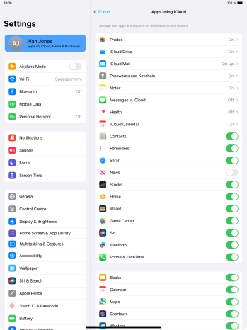 Press the indicators next to the required data types to turn synchronisation of each data type on or off.