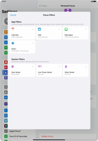 To see specific calendars in the selected focus mode, press Calendar and follow the instructions on the screen to select the required calendars.