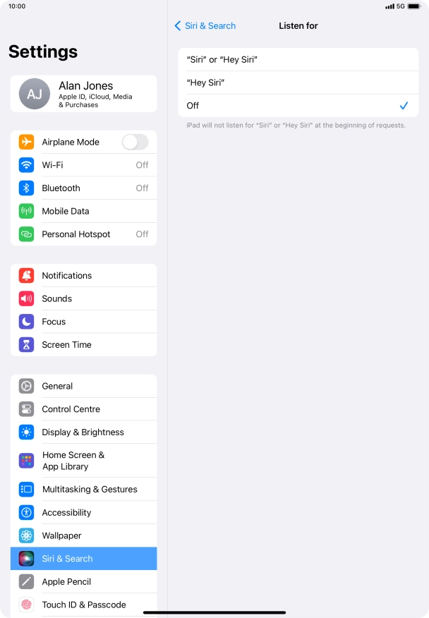 Press the required setting to turn the function on or off. If you turn on the function, you need to follow the instructions on the screen to set up Siri to recognise your voice.