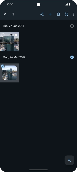 Press the required pictures or video clips to select them.