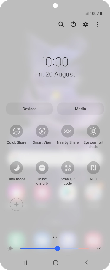 Press the NFC icon to turn the function on or off.