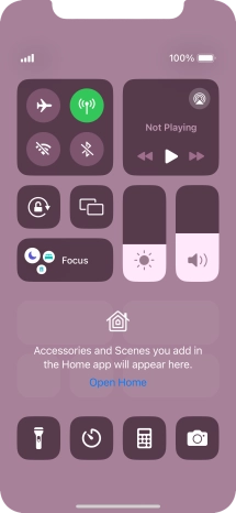 Press the flight mode icon to turn the function on or off. Press the flight mode icon to turn the function on or off.