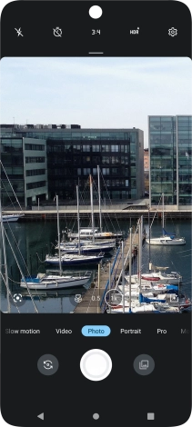 Press the flash icon.