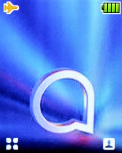 The flight mode icon shows that flight mode is turned on. The flight mode icon shows that flight mode is turned on.