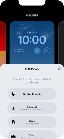 Press the required focus mode. Press the required focus mode.