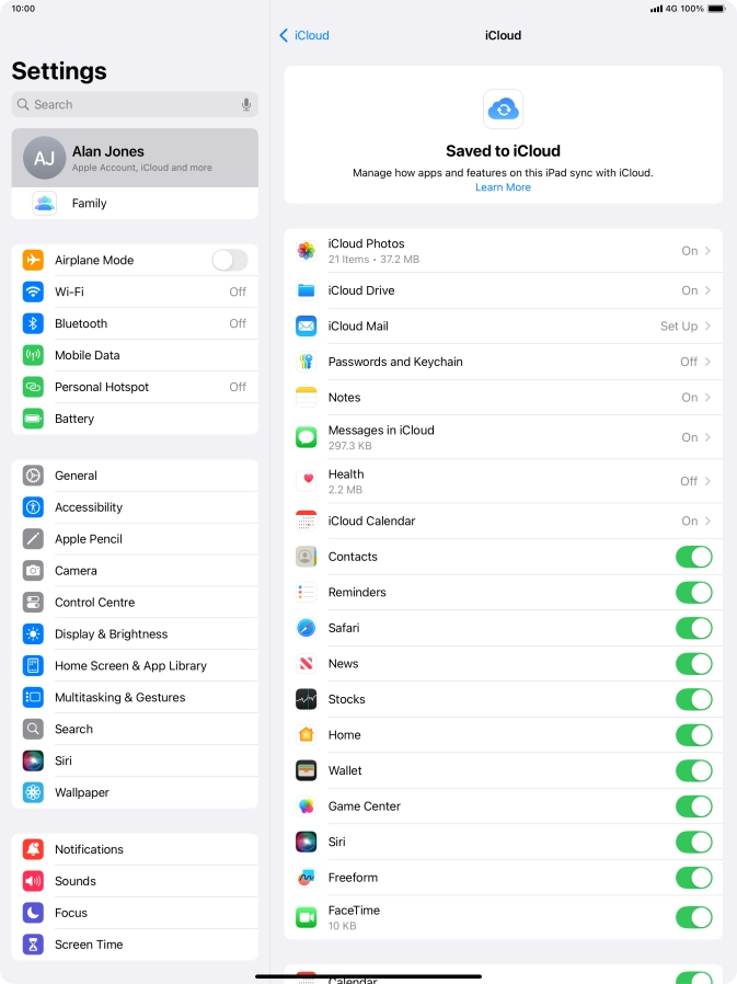 Press the indicators next to the required data types to turn synchronisation of each data type on or off.