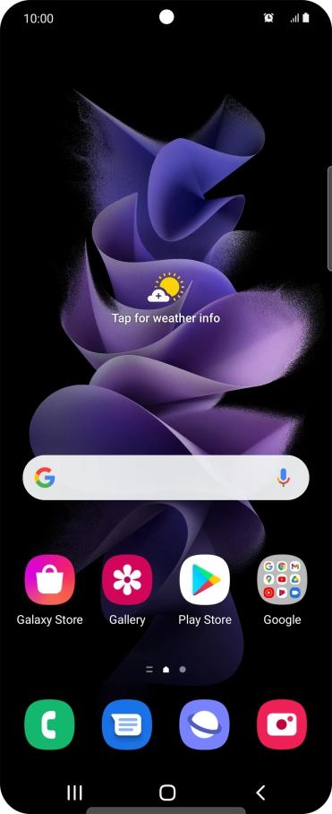 The alarm icon shows that the alarm is set.