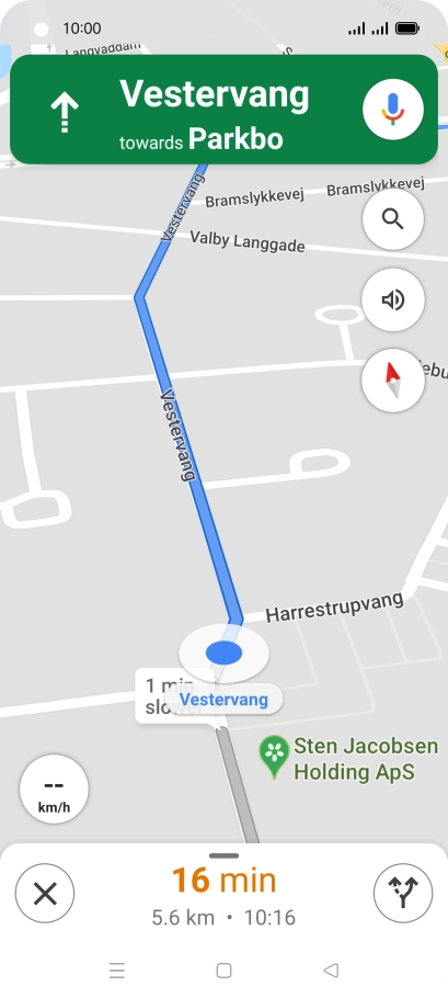 The travel information at the bottom of the screen shows your estimated time of arrival and distance to destination.