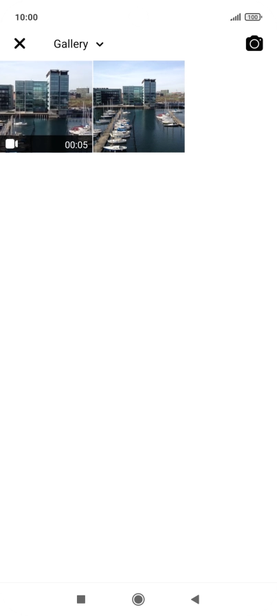 Press the required picture or video clip. Press the required picture or video clip.