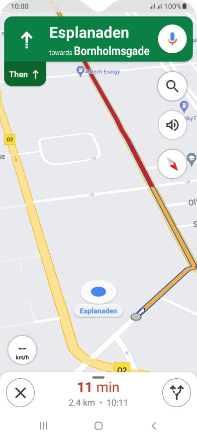 The travel information at the bottom of the screen shows your estimated time of arrival and distance to destination. The travel information at the bottom of the screen shows your estimated time of arrival and distance to destination.