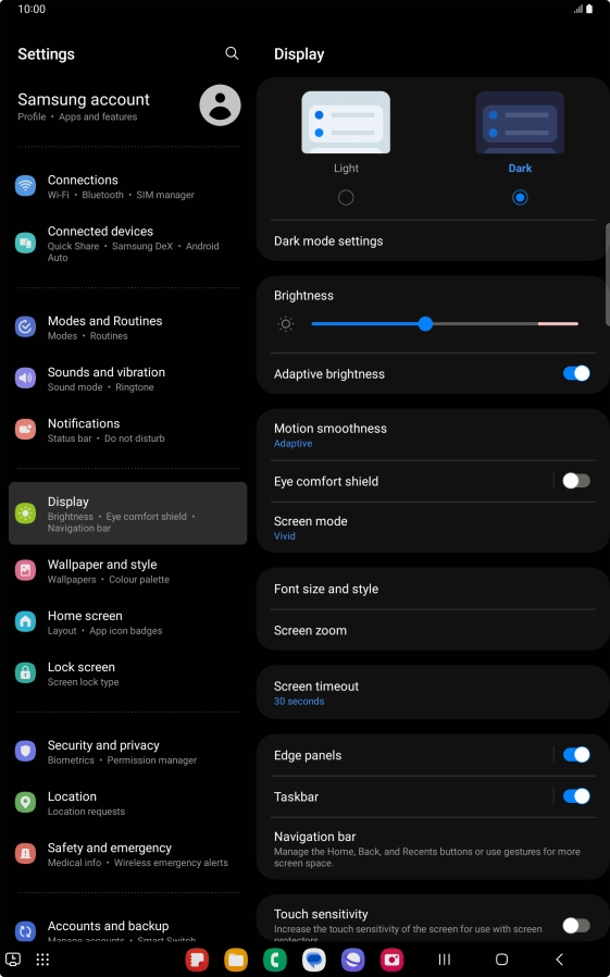 Press Dark mode settings.