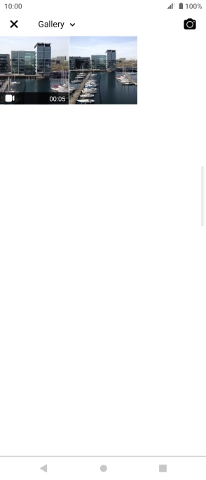 Press the required picture or video clip. Press the required picture or video clip.