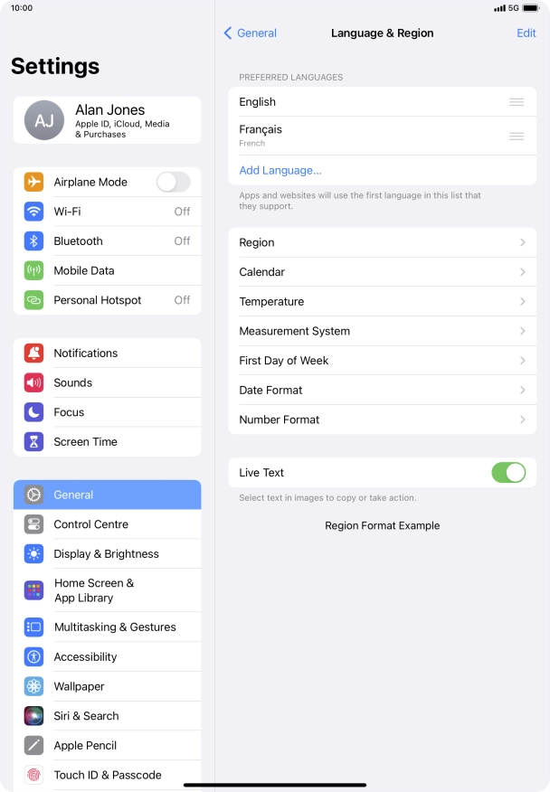 To subsequently select another language as the default language, press the move icon next to the required language and drag it to the top of the list.