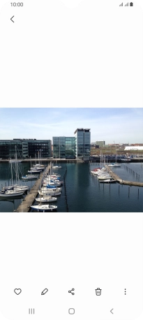 Press the Home key to return to the home screen. Press the Home key to return to the home screen.