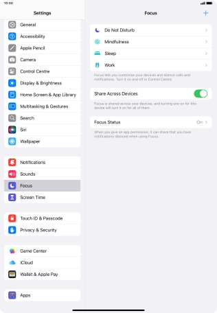 Press the required focus mode.
