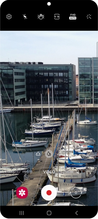 Press the video light icon.