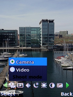 Press Navigation key right to highlight the flash icon.