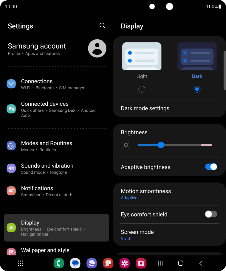 Press Dark mode settings.