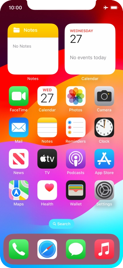 The flight mode icon shows that flight mode is turned on.