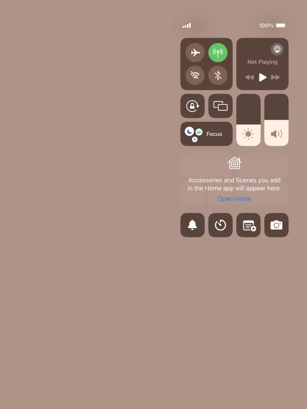Press the required function to open an application or turn the function on or off. Press the required function to open an application or turn the function on or off.